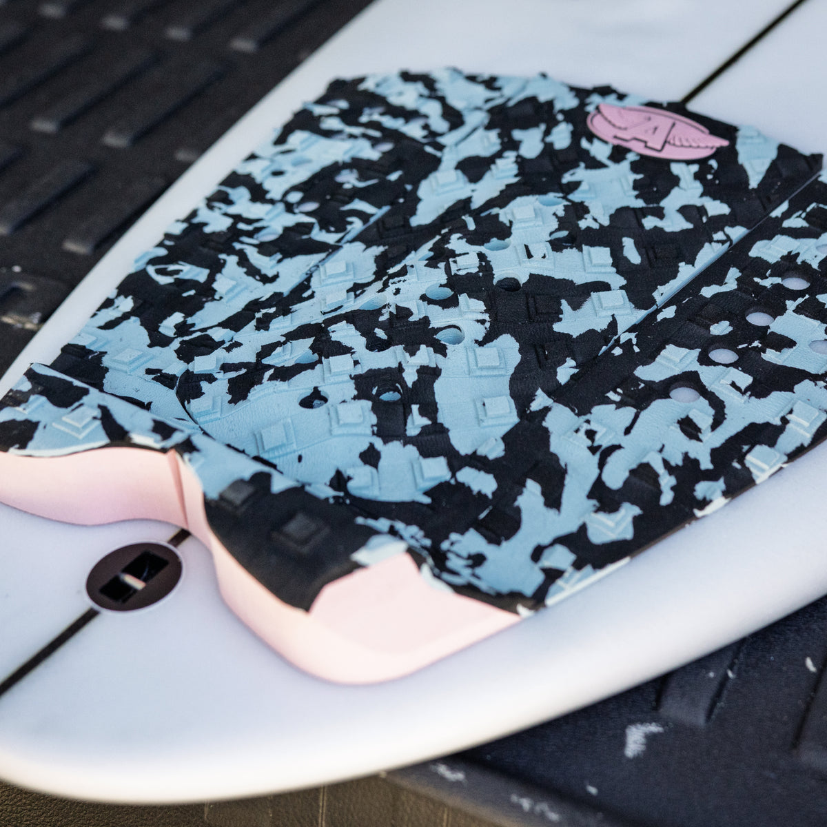Sawblade Pro Model Pad - Sawyer Lindblad
